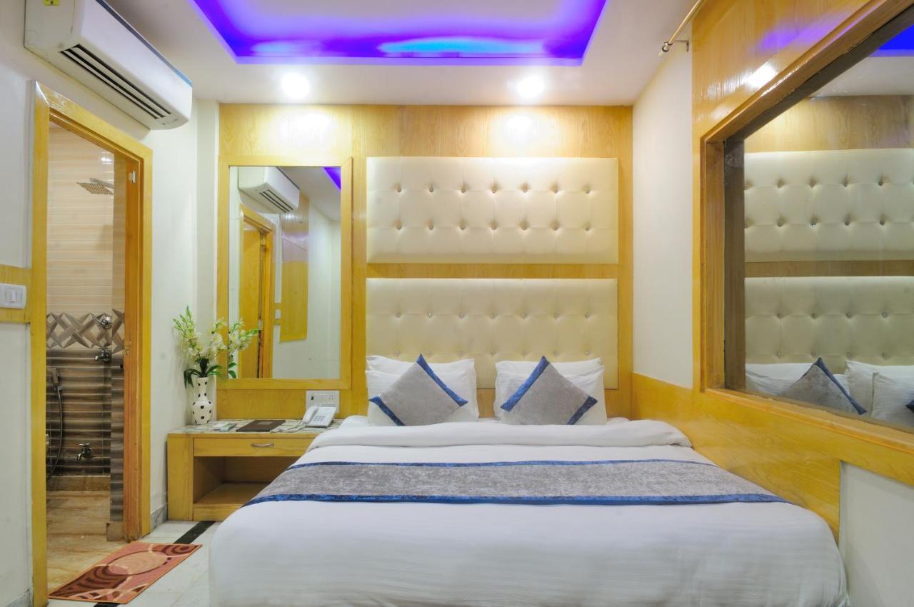 Karlo Kastle - Paharganj -